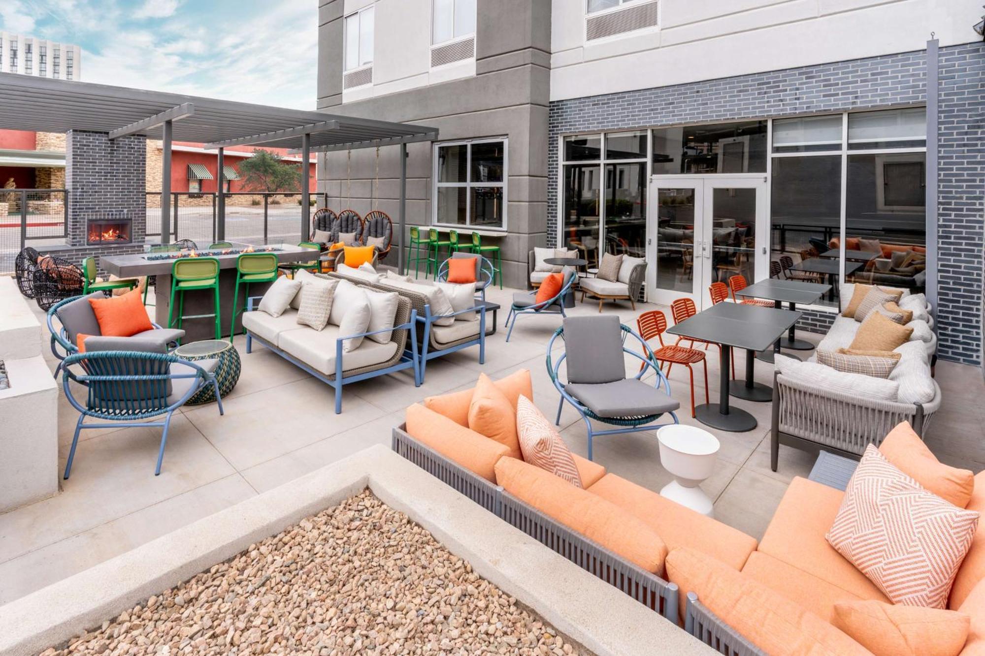 Hilton Garden Inn Albuquerque Uptown Eksteriør billede